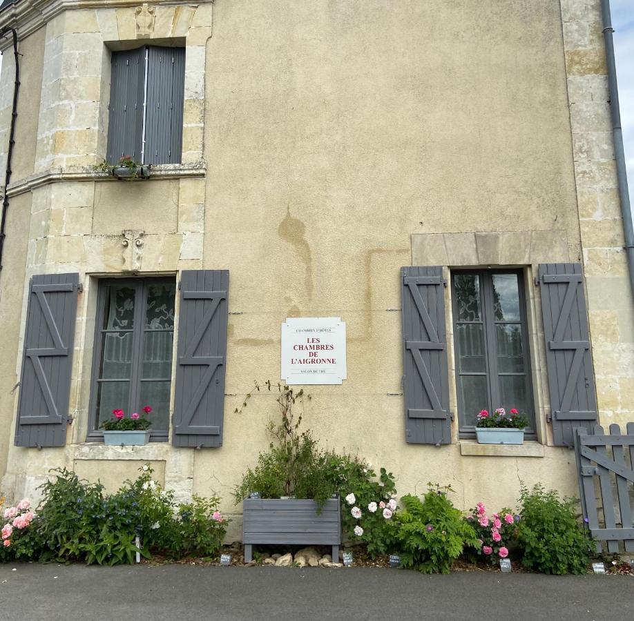 Les Chambres De L'Aigronne Le Petit-Pressigny Exterior photo